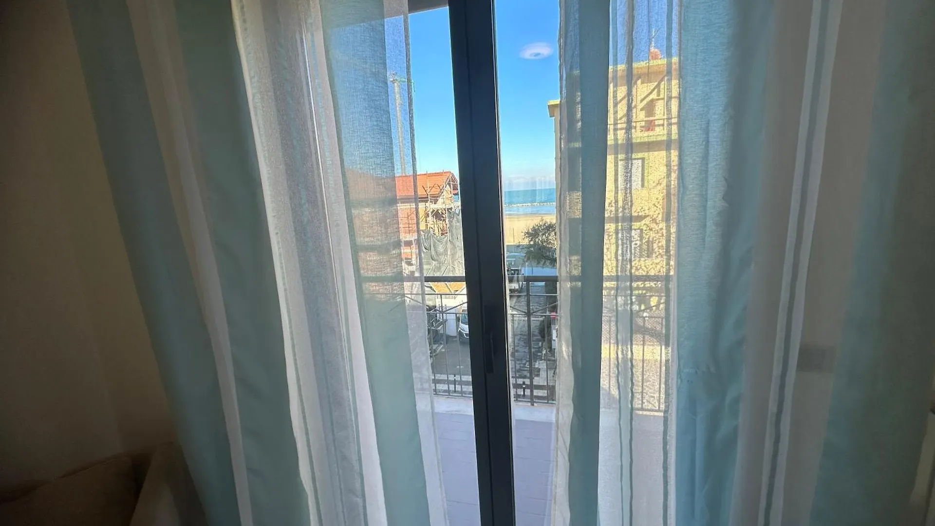 Beach House Holiday Apartments Ρίμινι