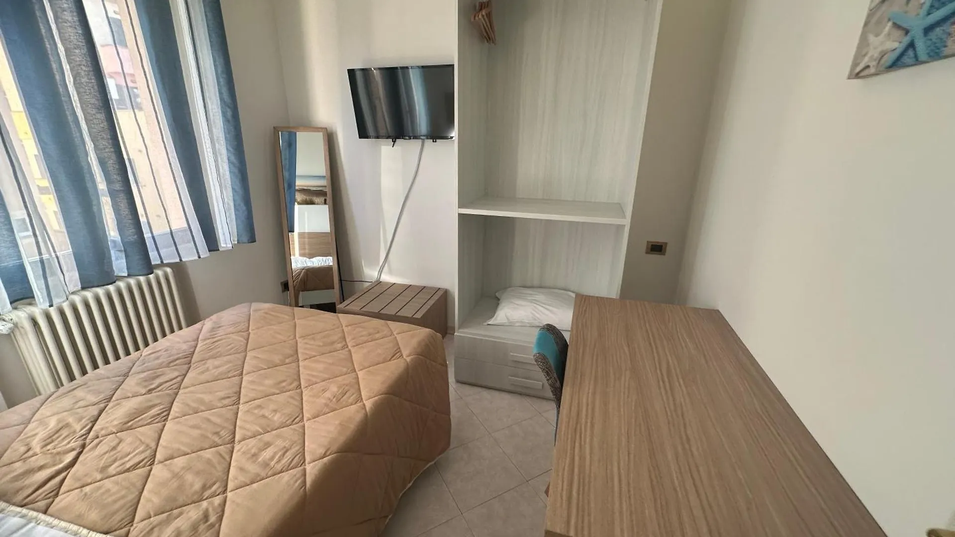Beach House Holiday Apartments Ρίμινι 0*,  Ιταλία